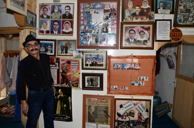 Mesleğini minyatür kağnı yaparak sürdürüyor